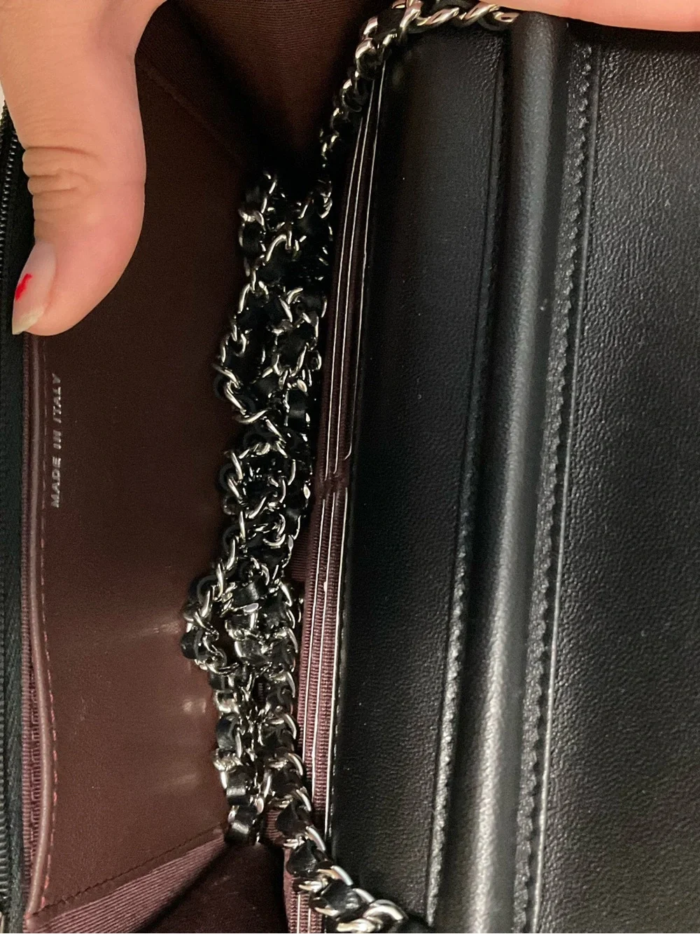 CHANEL wallet chain